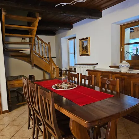 Casa Pierina 펜션 드루오뇨